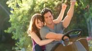 Emma Stone and Penn Badgley in Easy A (Image via IMDb)